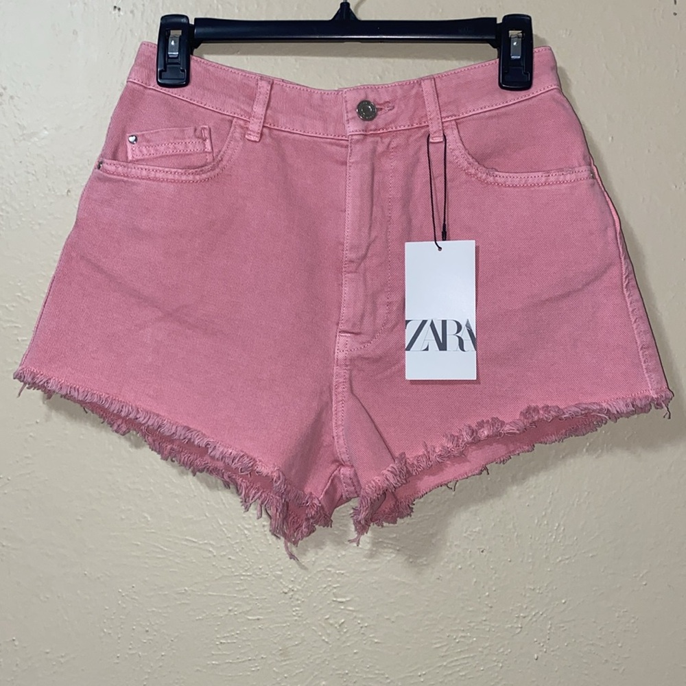 ZARA High Waisted Cut Off Jean Shorts Light Pink Size 6